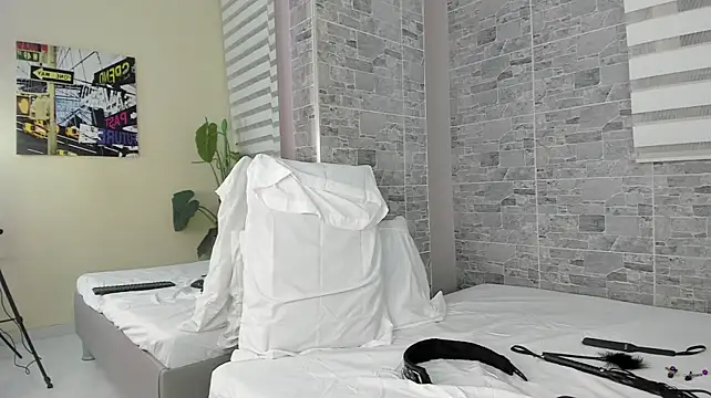 AteneaPercy live cam on StripChat