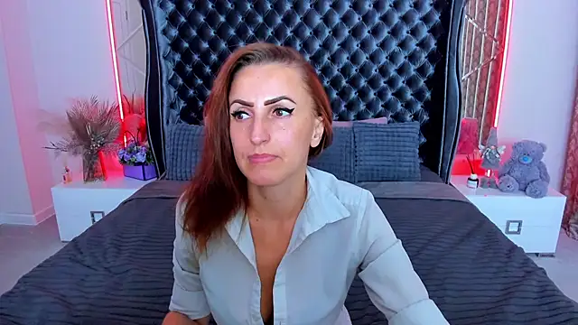 Rebecca_Diamond