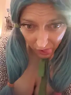Model: sissytrapdolly24