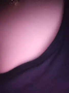 Evelyn_9 webcam