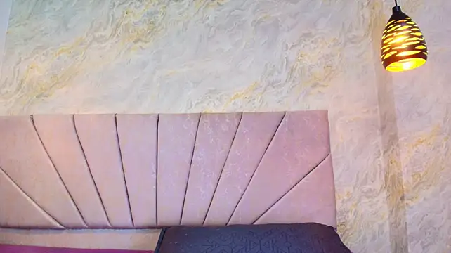 Mia_candy_0