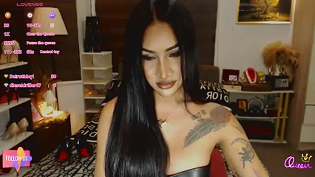 Model: SeductiveVictoria