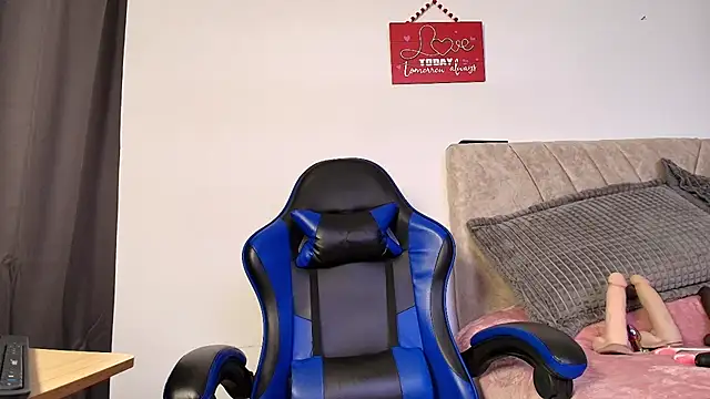 dulce_mariaa___ webcam