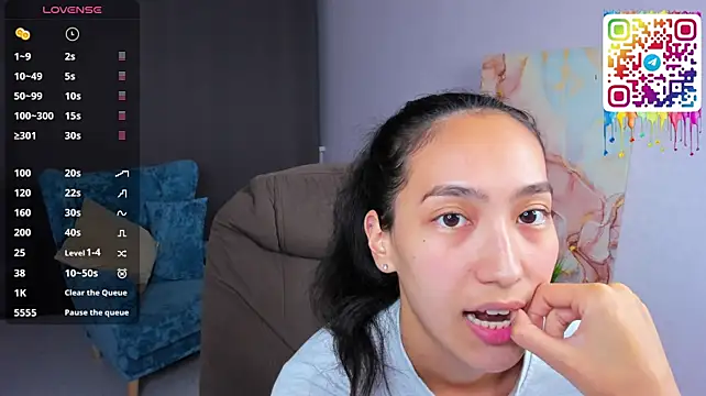FlirtyAura webcam
