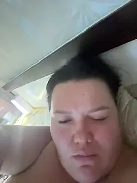SunnyLeila2101 webcam