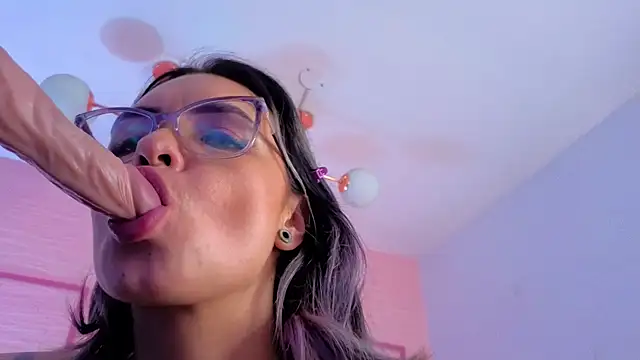 zarcasutra_t webcam