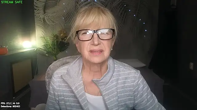 Dr_Mireille webcam