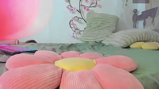 CorrupterAngel webcam