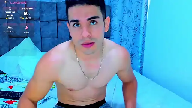 DarellTheseo webcam