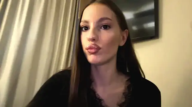 BrittKiss webcam