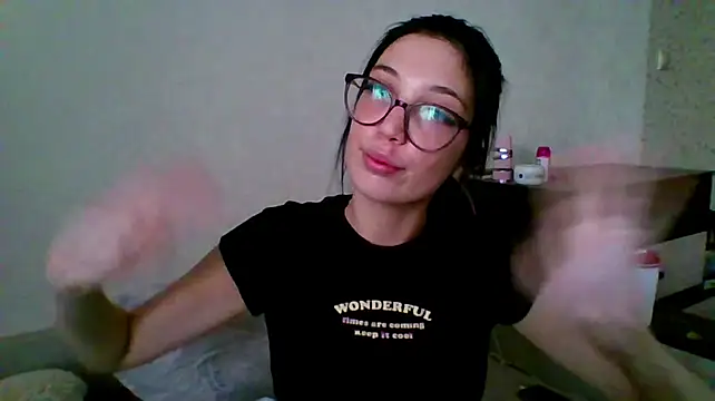 DolorisHowle webcam
