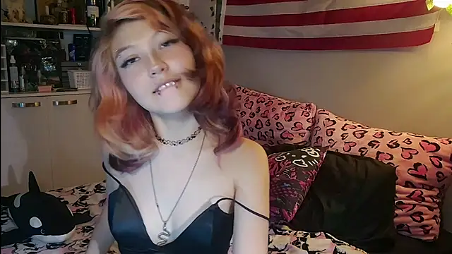 MarxHallford live cam on StripChat