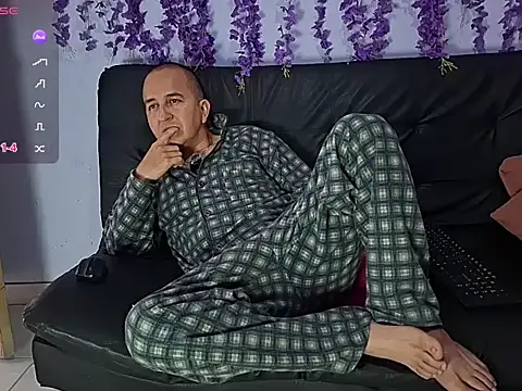 EnzoRomanof webcam