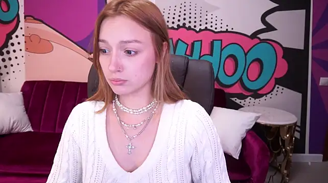 LizzaMoonn webcam