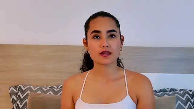 MayaDavisX webcam
