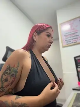 JulianaDiiaz webcam