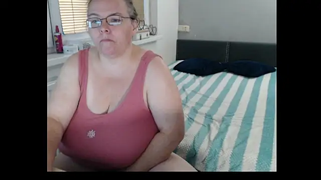 Sweetboobs webcam