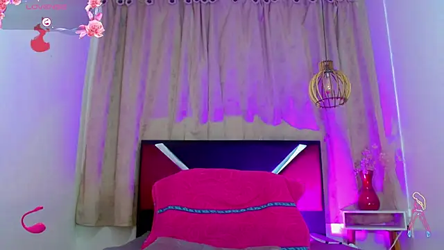 alexsandra_kiss live cam