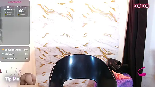 NicoleAsianHot1111 webcam