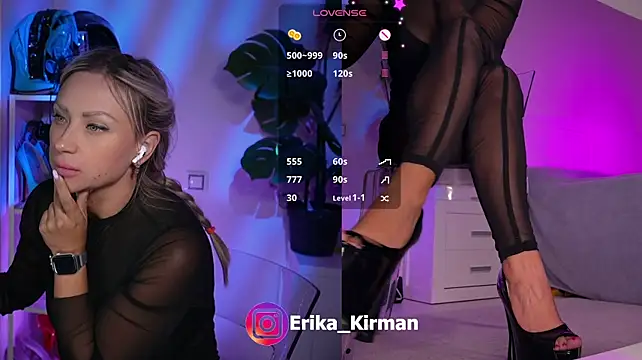 Erika_Kirman webcam