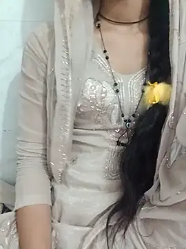 Hot_Riya_999