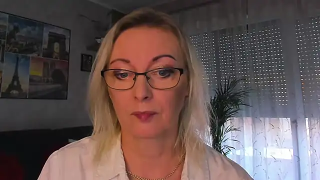 vanessa_chat