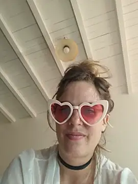 Frenchgirl webcam
