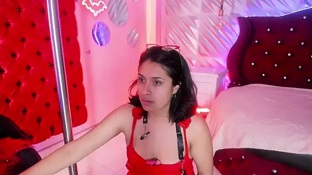 Roxanne_Han live cam preview