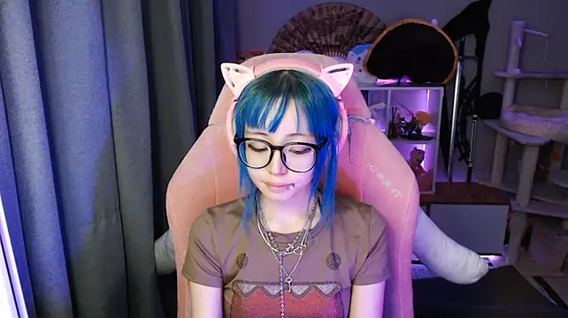 SaxonDibs live cam preview