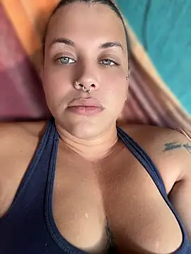 alicetgirlbr live cam preview