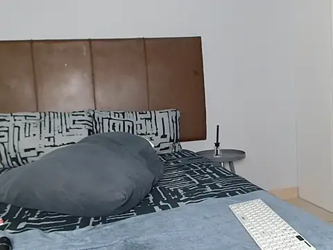 Sweet_nicole98 webcam