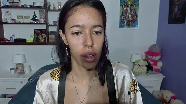 stephania_t webcam