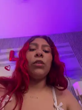 Sophie19__ live cam on StripChat