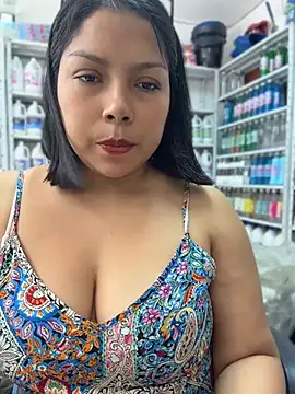ISABELLA__LUNA webcam