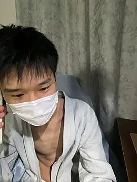 Zhang_yiovo's live cam