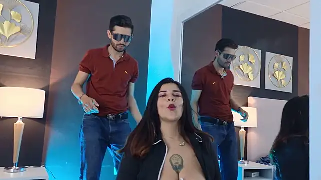 ThoryCarla_ live cam on StripChat