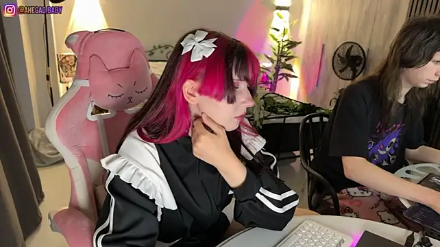 h3ntai_baby webcam