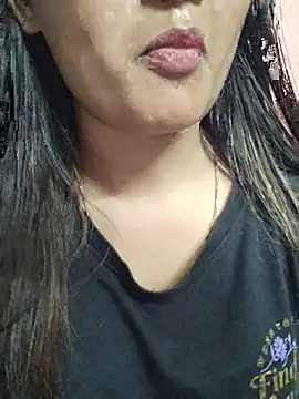 Wild-janvi webcam