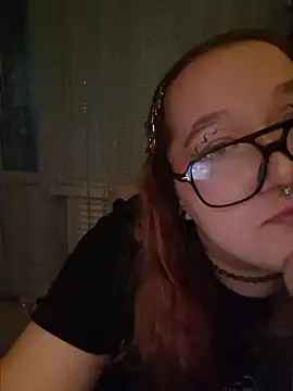 FionaDior webcam