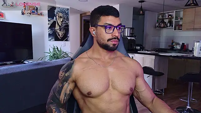 Michael_Diamond live cam on StripChat