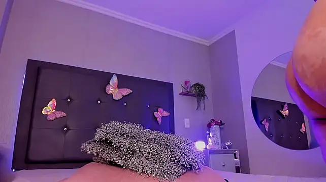 emma_lye webcam