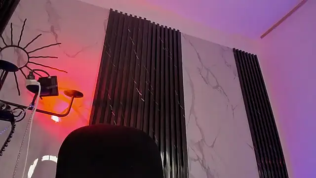 ALICEPOIXXXON webcam