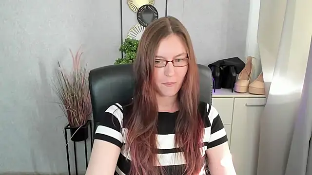 emmaxDelight webcam