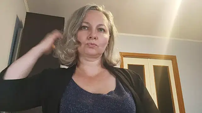 EdithManning webcam