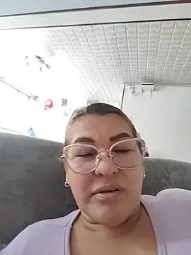 AlexxiaaMat webcam