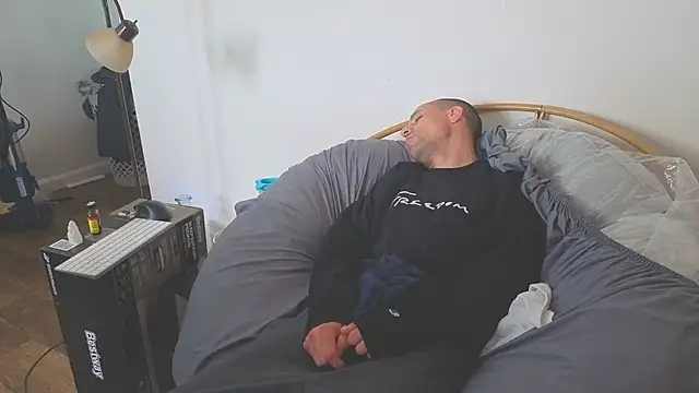 JimmyJerksYa webcam