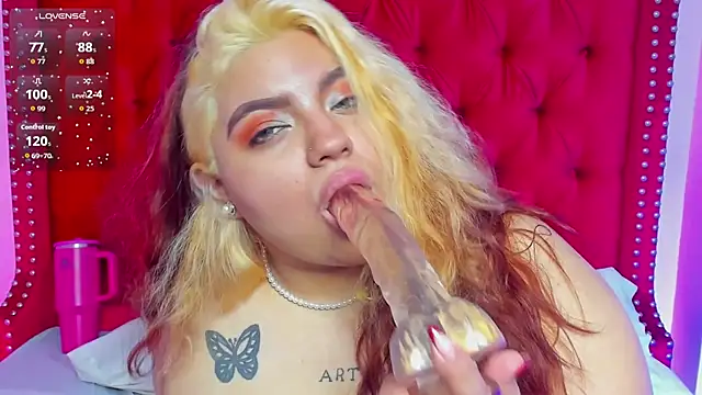 SunnyHoney_ webcam