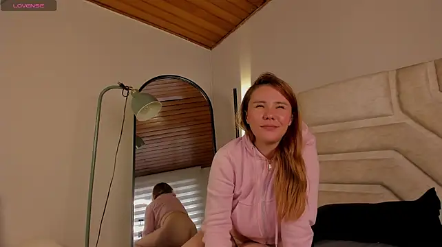 _zoe_3 webcam