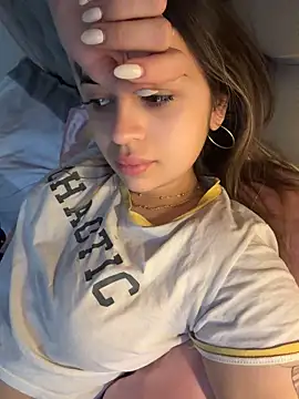 selina-sky webcam