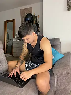 Christopher_strongg webcam